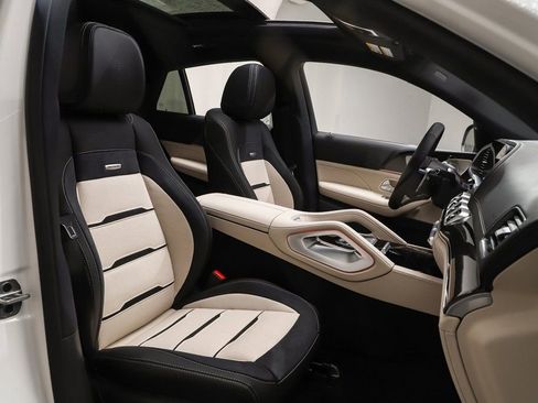 New 2026 Mercedes-Benz GLE 53 AMG 4MATIC Coupe image 10