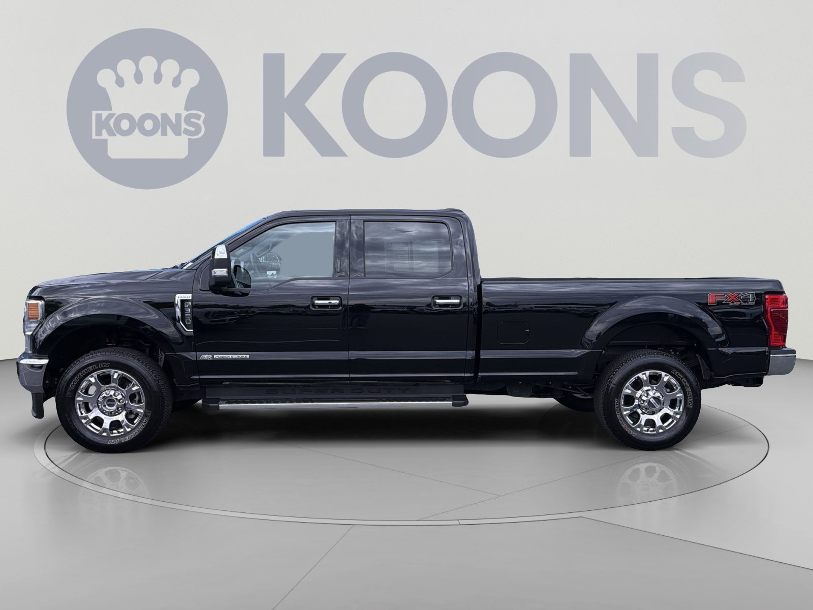 Used 2022 Ford F350 Lariat w/ Lariat Ultimate Package AWD/4WD image 2