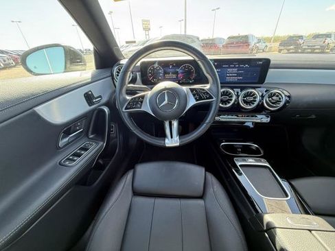 Used 2025 Mercedes-Benz CLA 250 image 20