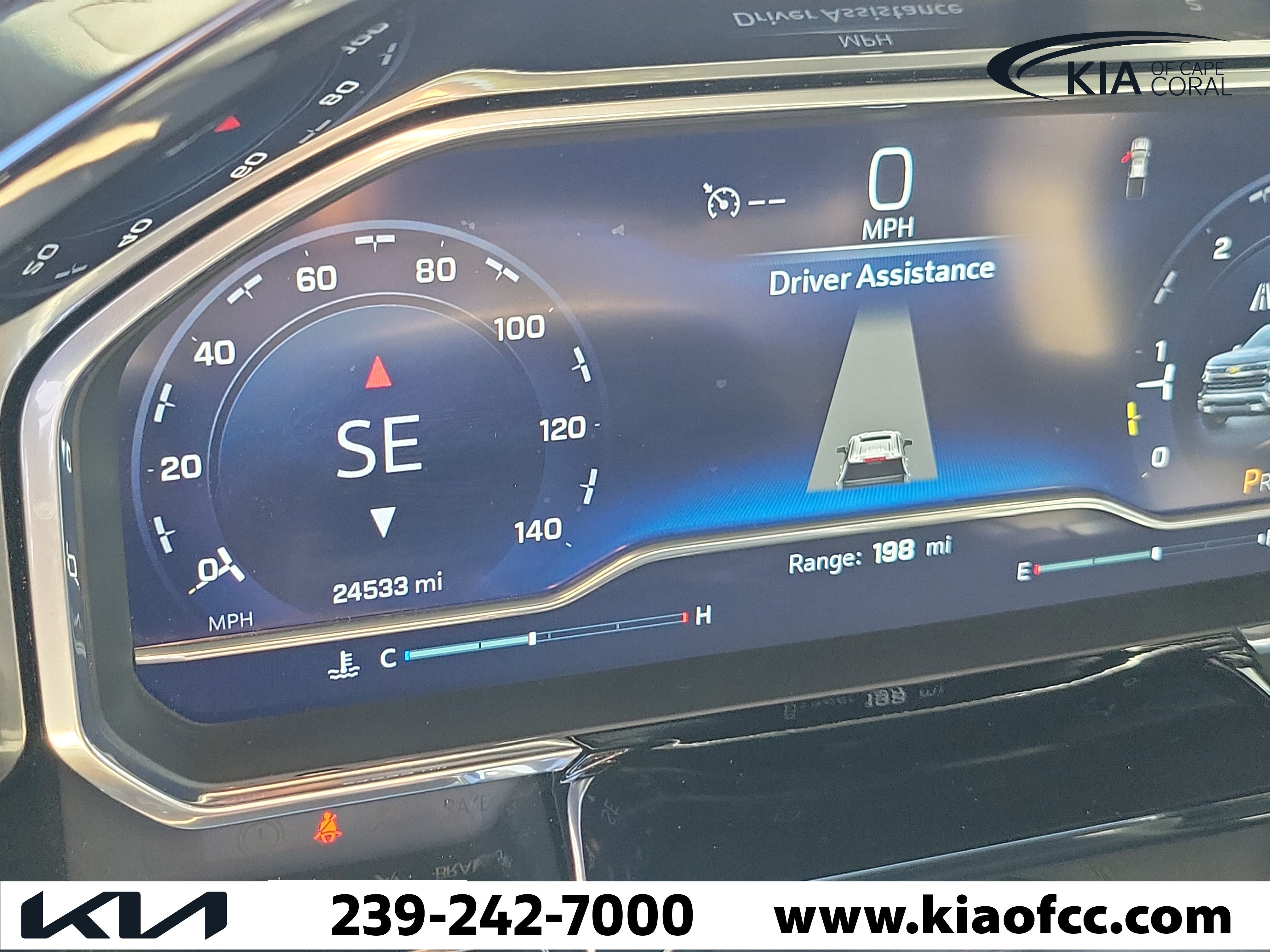 Used 2023 Chevrolet Silverado 1500 LT w/ Safety Package AWD/4WD image 26