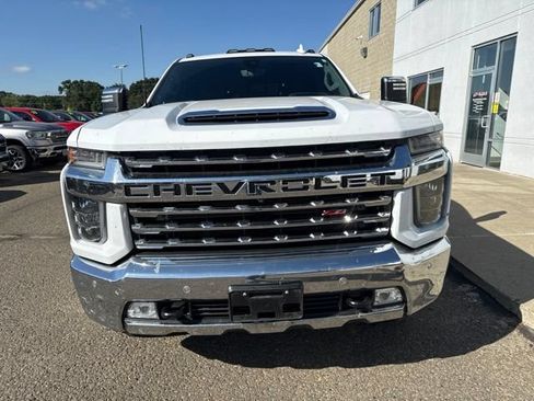 Used 2020 Chevrolet Silverado 2500 LTZ w/ LTZ Plus Package AWD/4WD image 9
