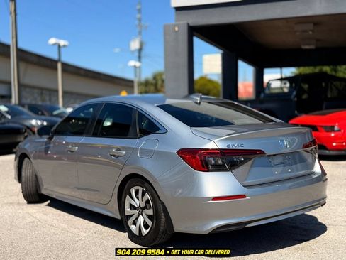 Used 2023 Honda Civic LX image 7