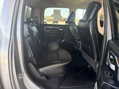 Used 2022 RAM 3500 Laramie AWD/4WD image 11