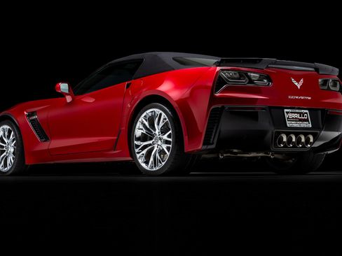 Used 2015 Chevrolet Corvette Z06 w/ 2LZ Preferred Equipment Group RWD image 10