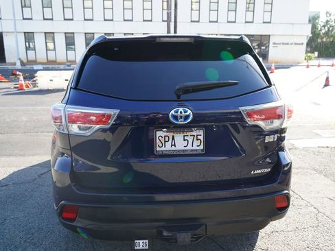 Used 2014 Toyota Highlander Limited image 25