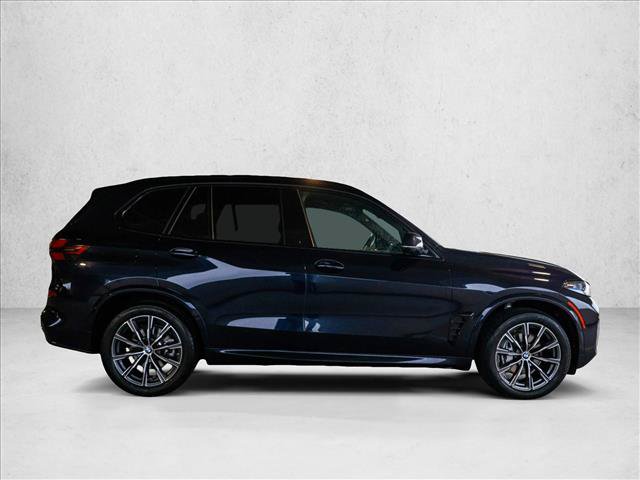 Used 2026 BMW X5 xDrive40i w/ M Sport Package AWD/4WD image 4