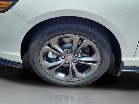 New 2026 Honda Accord EX-L image 34