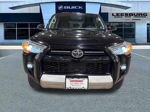 Used 2024 Toyota 4Runner TRD Off-Road Premium image 2