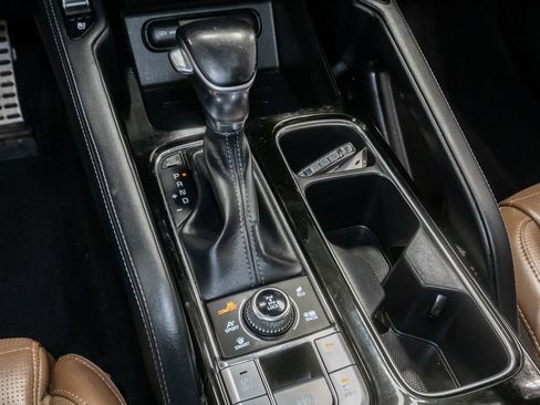 Used 2022 Kia Telluride SX w/ SX Prestige Package AWD/4WD image 26