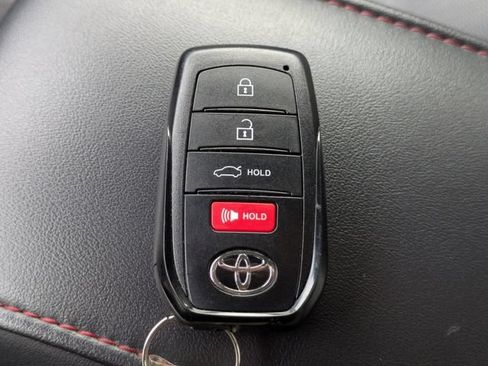 Used 2024 Toyota Corolla SE FWD image 31