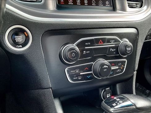 Used 2022 Dodge Charger GT RWD image 12