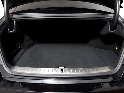 Used 2024 Genesis G90 3.5T image 44