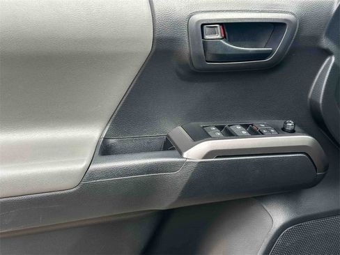 Used 2023 Toyota Tacoma SR5 image 15