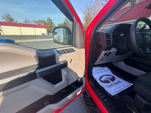 Used 2019 Ford F150 XL w/ Equipment Group 101A Mid AWD/4WD image 11