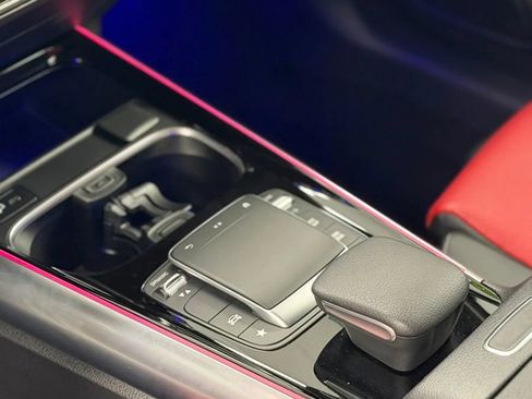 Used 2022 Mercedes-Benz GLA 250 4MATIC image 22