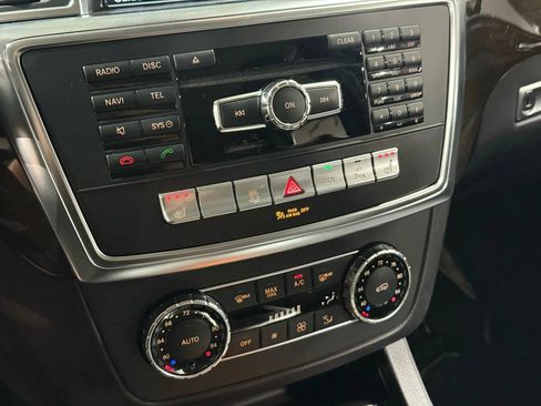 Used 2016 Mercedes-Benz GL 450 4MATIC image 29