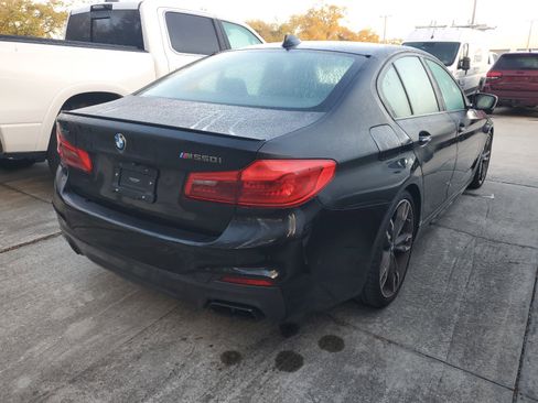 Used 2018 BMW M550i xDrive image 3