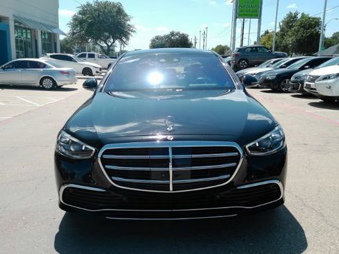 Used 2022 Mercedes-Benz S 500 4MATIC image 3