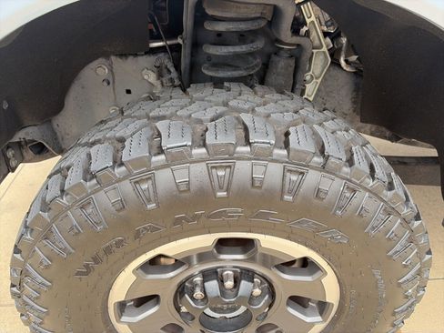 Used 2024 Ford F250 Lariat w/ Lariat Ultimate Package image 10