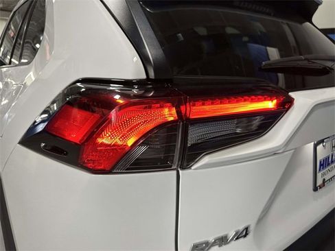 Used 2022 Toyota RAV4 XLE image 11