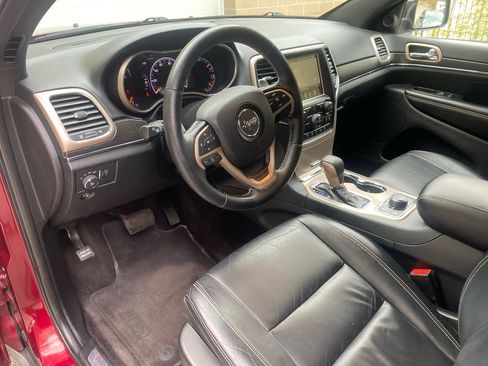 Used 2017 Jeep Grand Cherokee Limited image 21