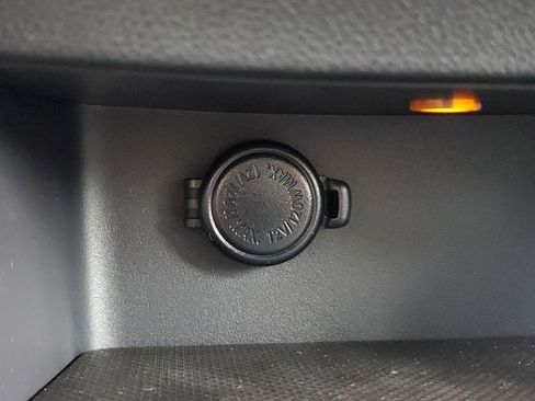 Used 2025 Subaru Ascent Limited w/ Popular Package #1 image 32