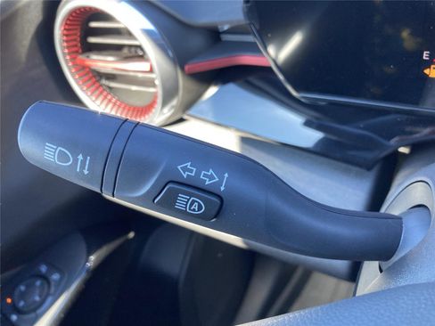 New 2026 Chevrolet Trax RS w/ Driver Confidence Package image 24