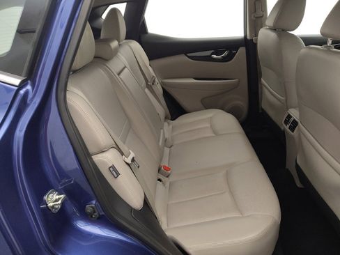 Used 2022 Nissan Rogue Sport SL w/ Premium Package AWD/4WD image 19