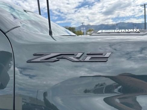 Used 2026 Chevrolet Silverado 2500 ZR2 w/ LPO, Dark Essentials Package AWD/4WD image 11