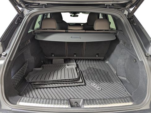 Certified 2025 Audi Q5 Premium AWD/4WD image 16