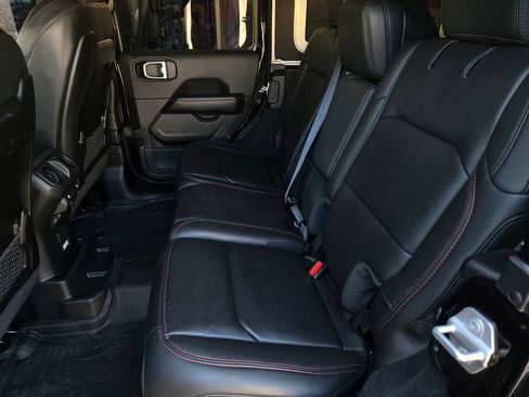 Used 2026 Jeep Wrangler Unlimited Rubicon w/ Safety Group AWD/4WD image 15