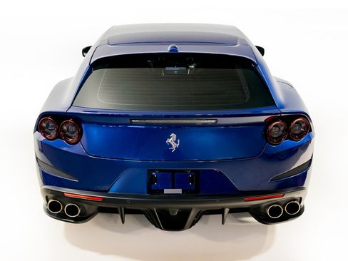 Certified 2019 Ferrari GTC4Lusso T image 7
