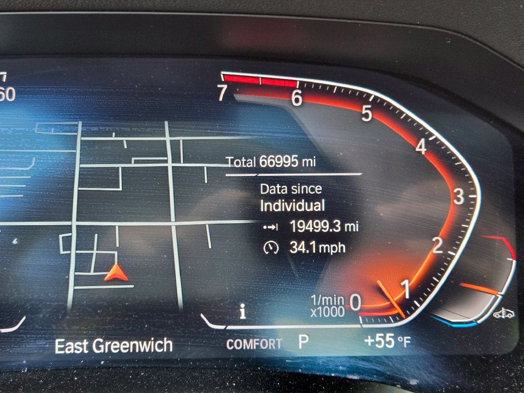 Used 2022 BMW 330i xDrive Sedan w/ M Sport Package AWD/4WD image 12