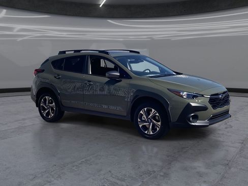 New 2026 Subaru Crosstrek 2.5i Premium AWD/4WD image 2