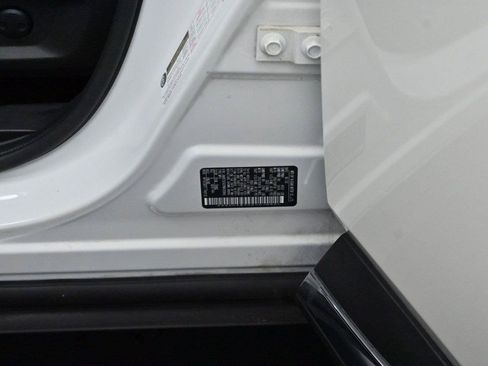 Used 2023 Nissan Rogue SL FWD image 36