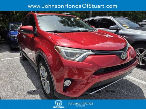 Used 2017 Toyota RAV4 Limited FWD image 1