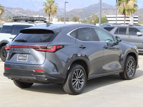 Used 2025 Lexus NX 350h AWD w/ Premium Package image 21