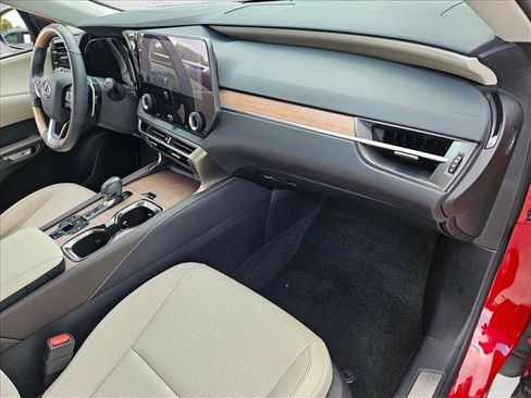Used 2024 Lexus RX 350h w/ Cold Area Package AWD/4WD image 21