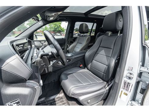 Used 2022 Mercedes-Benz GLS 450 4MATIC image 10