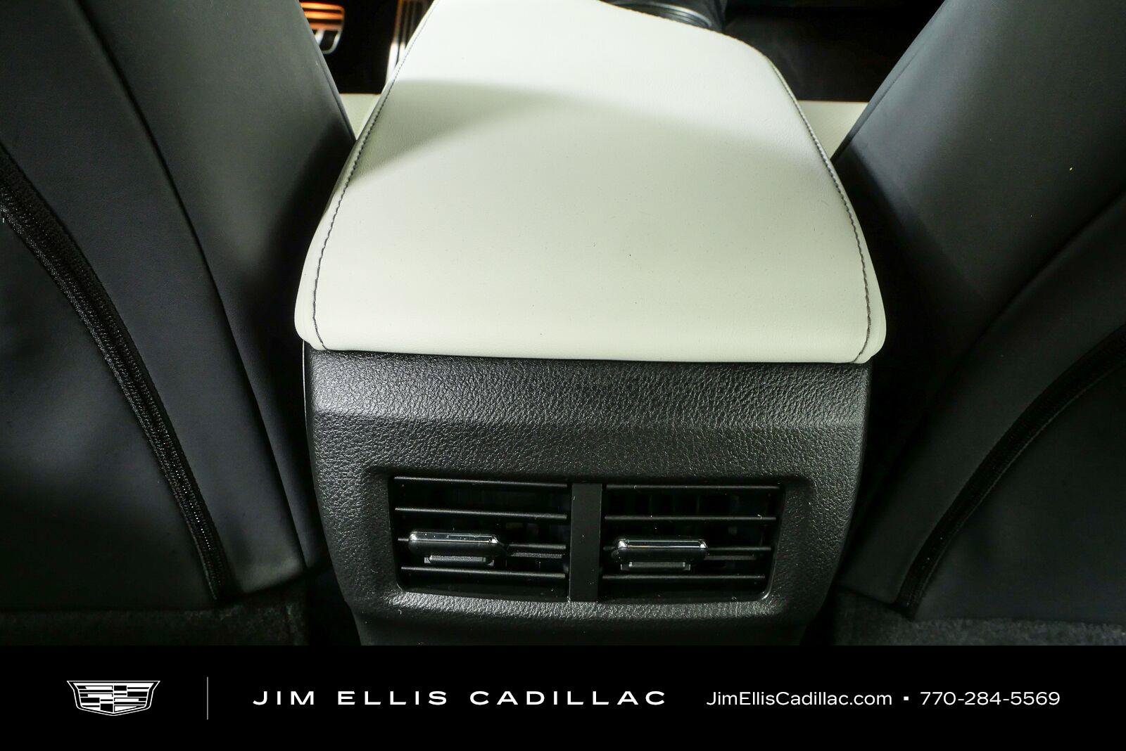 Used 2025 Lexus IS 350 F Sport RWD image 18