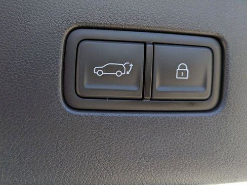 New 2026 Hyundai Ioniq 9 Calligraphy image 17