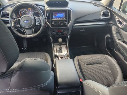 Used 2021 Subaru Forester Premium image 28