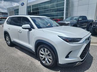 Used 2024 Toyota Grand Highlander FWD 360° Tour
