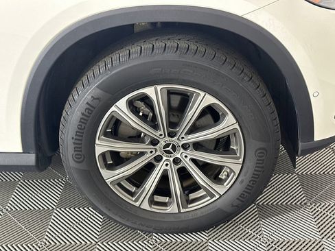 Certified 2024 Mercedes-Benz GLC 300 image 13