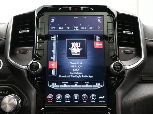 Used 2021 RAM 1500 Laramie AWD/4WD image 29