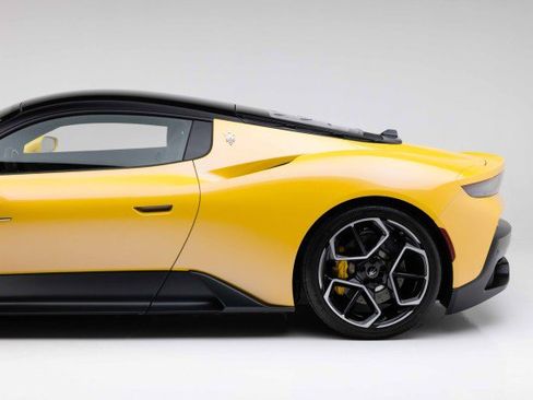 Used 2023 Maserati MC20 Coupe image 21