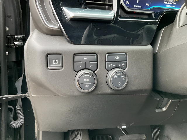 Used 2024 Chevrolet Silverado 2500 LT AWD/4WD image 8