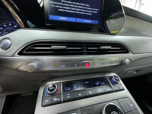 Used 2021 Hyundai Palisade SEL w/ Convenience Package FWD image 17