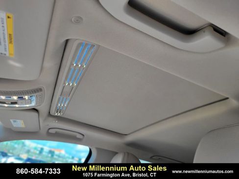 Used 2022 Mercedes-Benz GLE 350 4MATIC w/ 3rd Row Seat Package image 19