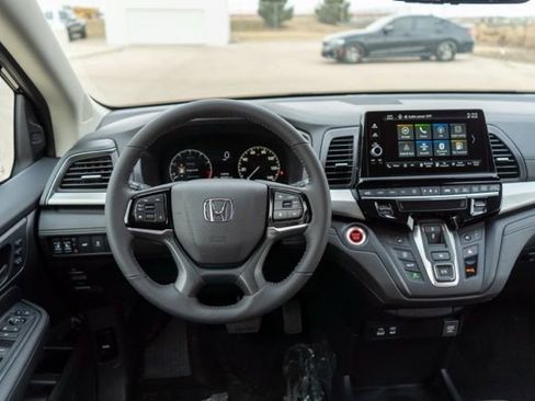 New 2026 Honda Odyssey EX-L image 17